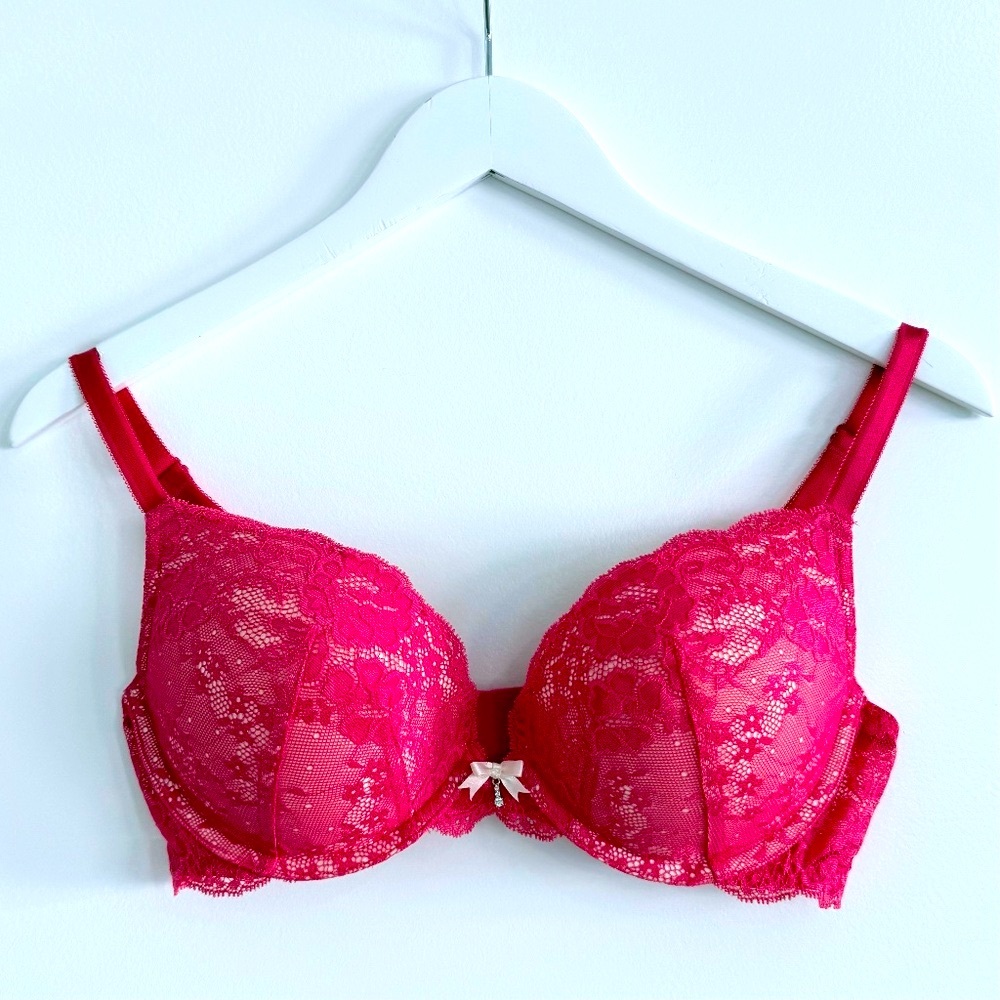 Victoria's Secret Dream Angels Pink Cream Push-up Bra Size 36C
